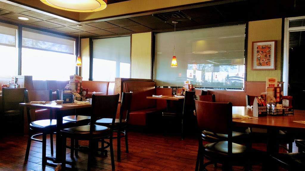 Dennys | 4610 Genesee St, Cheektowaga, NY 14225, USA | Phone: (716) 631-9297