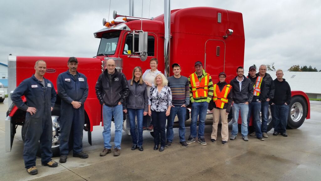 Little Rock Farm Trucking | 7 Industrial Rd, Walkerton, ON N0G 2V0, Canada | Phone: (800) 447-2660
