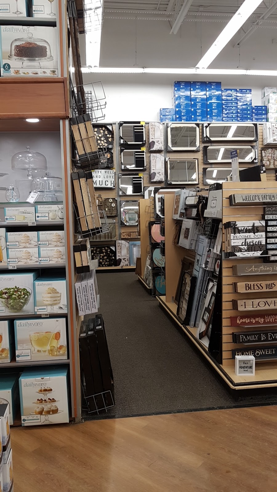 Bed Bath & Beyond | 306 Glenmore Trail SW, Calgary, AB T2H 2Z1, Canada | Phone: (403) 301-2049