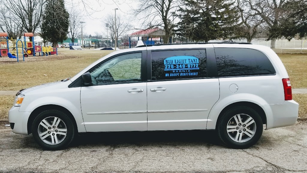 Blu Light Taxi Company | 442 Palmerston St S, Sarnia, ON N7T 3P3, Canada | Phone: (226) 349-6772