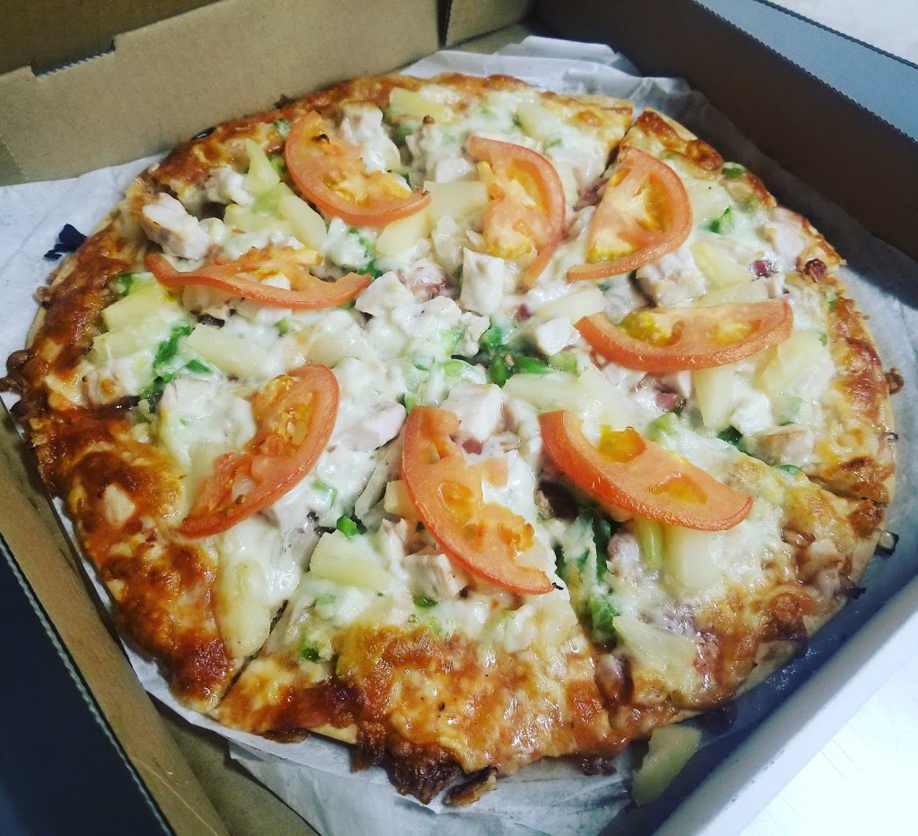 Winkler Pizza | 880 15th St Unit 8, Winkler, MB R6W 0B9, Canada | Phone: (204) 325-5181