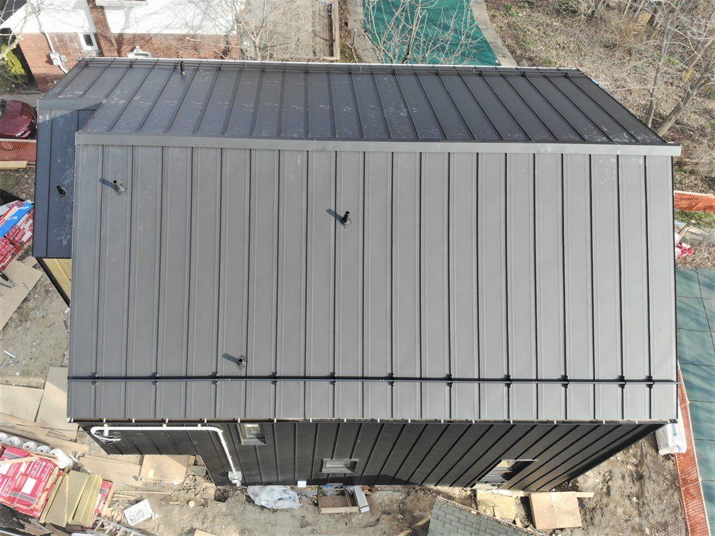 Standing Seam Metal Roof | 138 Old Beach Dr, Owen Sound, ON N4K 5N4, Canada | Phone: (647) 997-7084