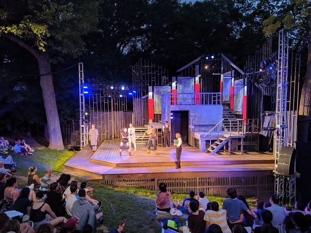 Shakespeare in High Park | 1873 Bloor St W, Toronto, ON M6R 2Z3, Canada | Phone: (416) 368-3110