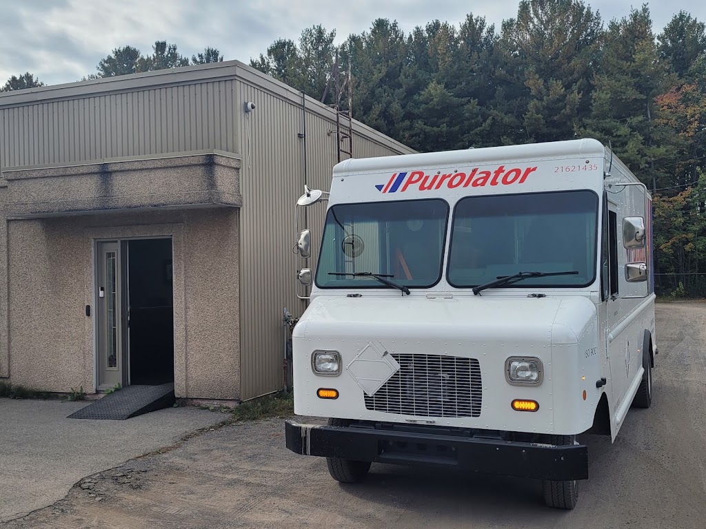 Purolator Terrebonne ( Agent dexpédition) | 1760 Rue Effingham, Terrebonne, QC J6Y 1R7, Canada | Phone: (450) 420-0222