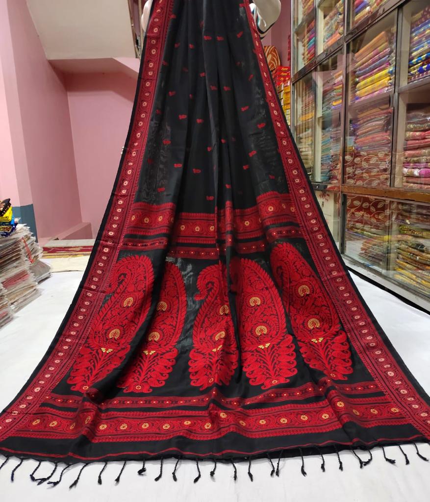 Juhi’s Ethnic Boutique | 30 Malta Ave. Suite 409, Brampton, ON L6Y 4S5, Canada | Phone: (647) 544-4963