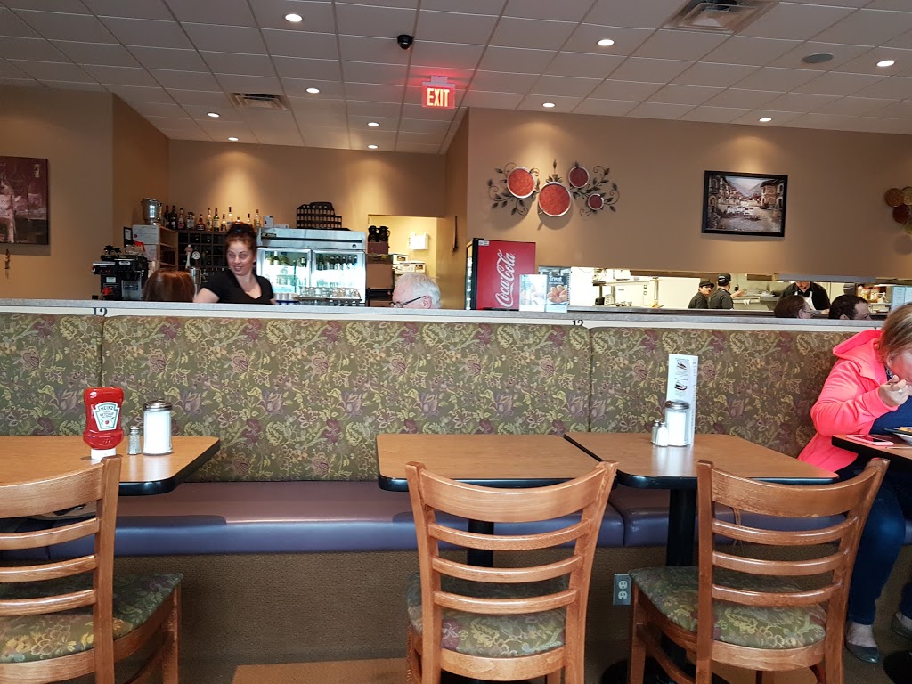 Colonnade Pizza | Food Basic Mall, 896 Greenbank Rd, Nepean, ON K2J 1S8, Canada | Phone: (613) 825-8100