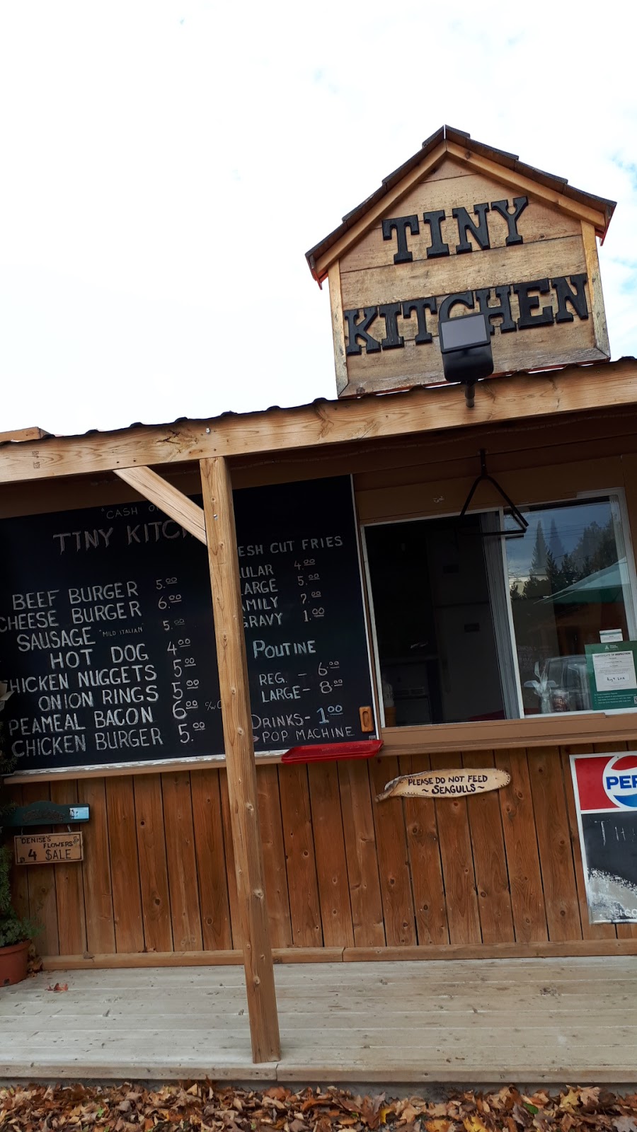 Tiny Kitchen | 75 County Rd 6 S, Tiny, ON L0L 2J0, Canada