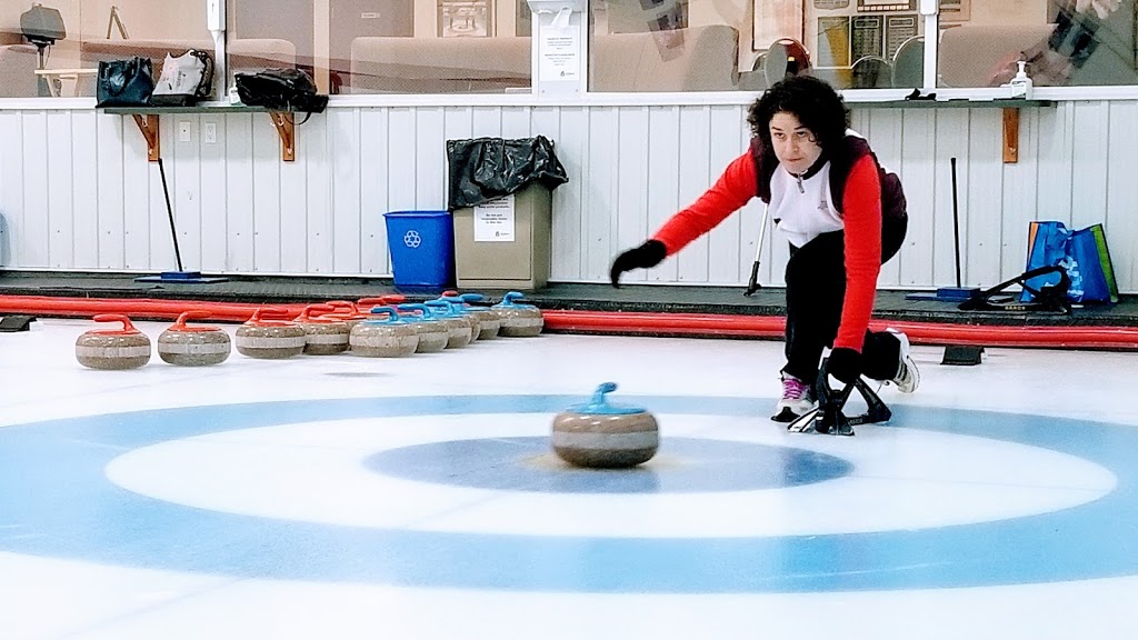 St-Lambert Curling Club | 660 Avenue Oak, Saint-Lambert, QC J4P 2R6, Canada | Phone: (450) 672-6990