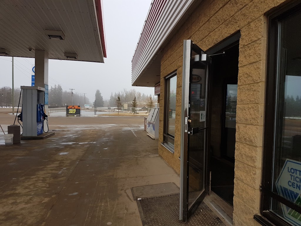 Esso | 5321 Sawchuk St, Mundare, AB T0B 3H0, Canada | Phone: (780) 764-2500