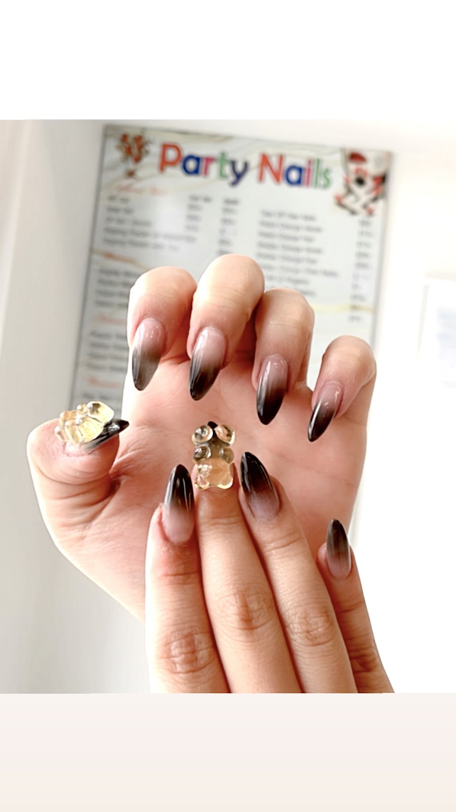 Party Nails | 715 Wellington St W, Guelph, ON N1H 8L8, Canada | Phone: (519) 821-4543