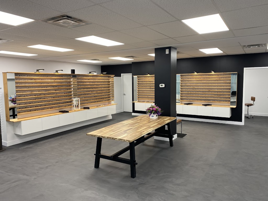 Forsight Eyewear | 709 Main St W, Hamilton, ON L8S 1A2, Canada | Phone: (905) 527-5277