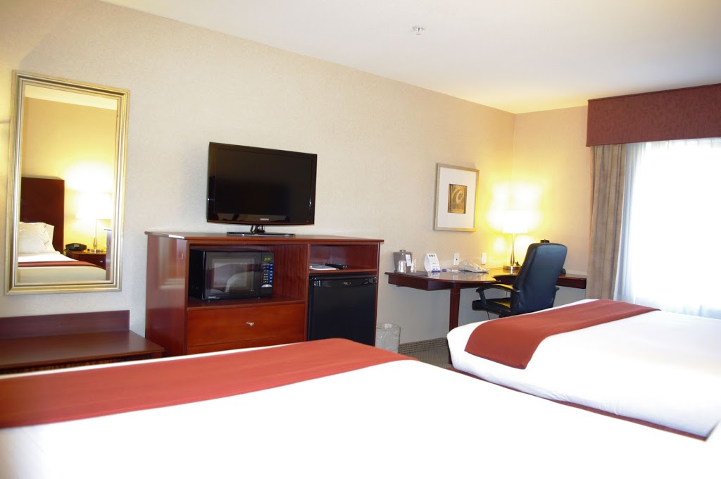 Holiday Inn Express & Suites Surrey | 15808 104 Ave, Surrey, BC V4N 5L2, Canada | Phone: (604) 930-8510