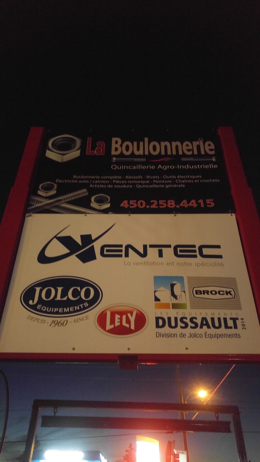 La Boulonnerie | 12474 Route Arthur Sauvé, Mirabel, QC J7N 2W4, Canada | Phone: (450) 258-4415