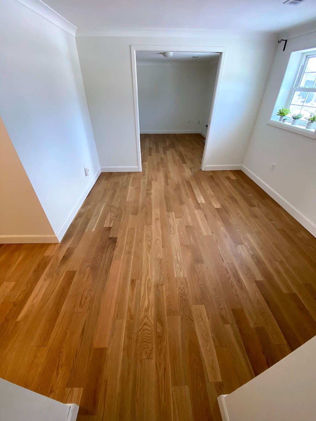 Ferreira Flooring | Garth and Stonechurch, Hamilton, ON L9C 7P1, Canada | Phone: (905) 518-2198