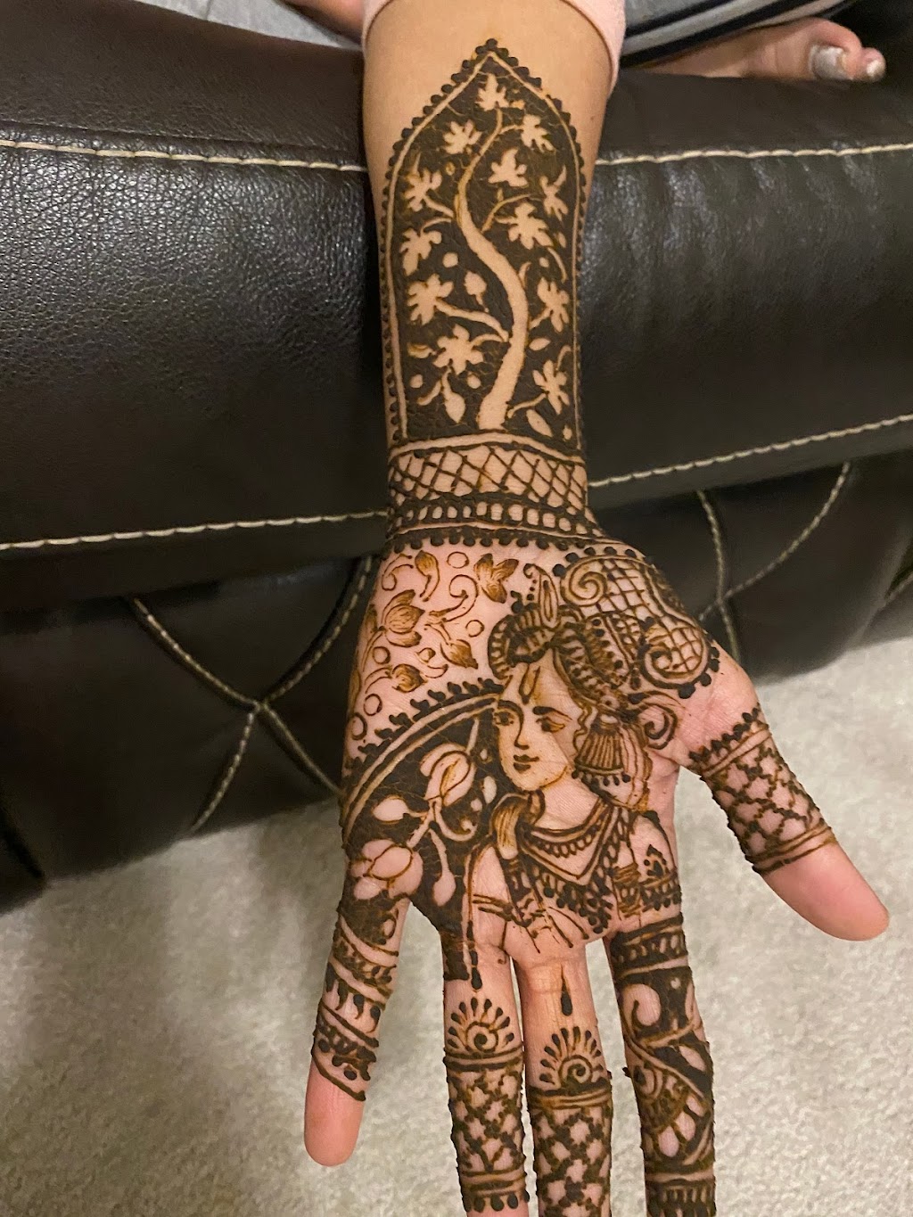 Sonu Heena mehndi Artist | 570 Linden Dr Unit-12, Cambridge, ON N3H 0C9, Canada | Phone: (780) 695-4123