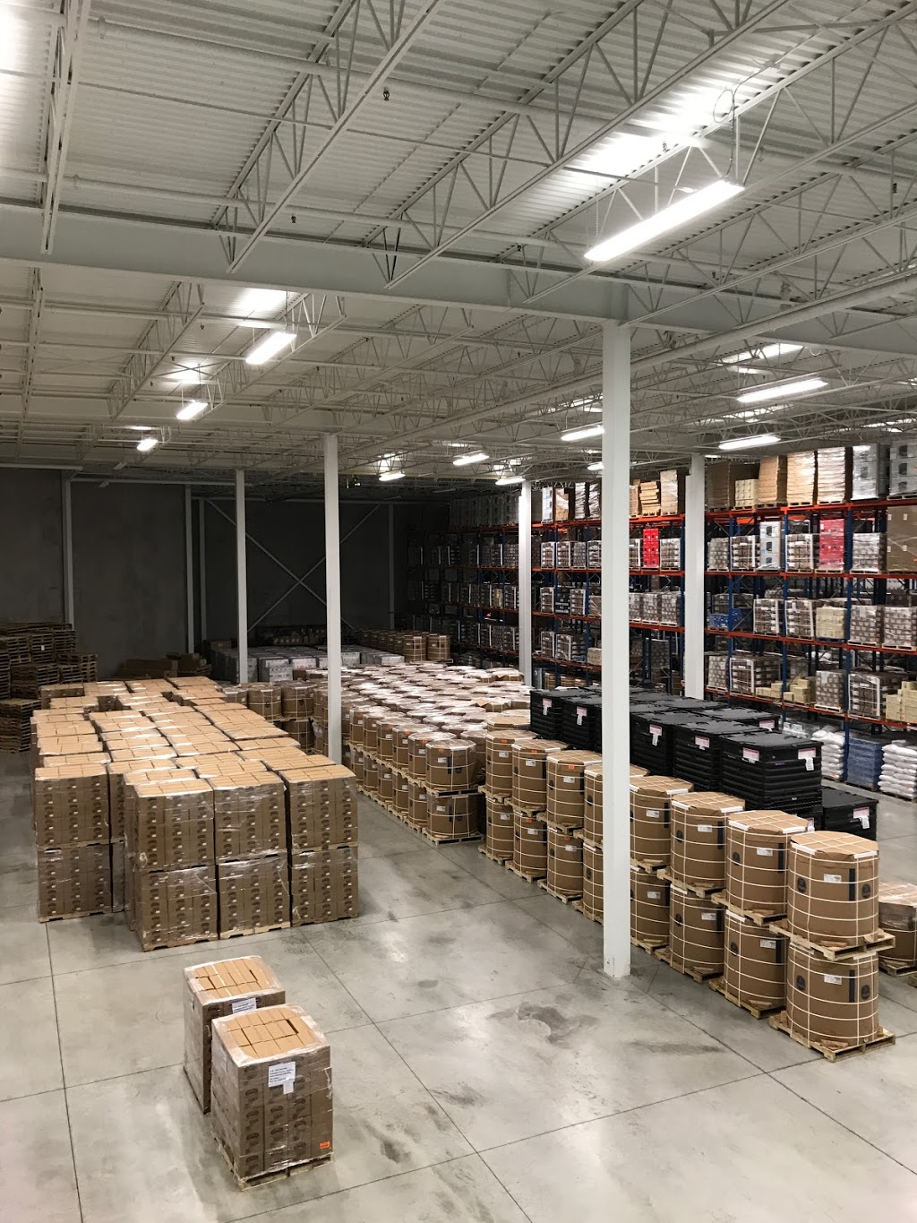 Armstrong Warehousing Ltd | 630 Secretariat Ct, Mississauga, ON L5S 2A5, Canada | Phone: (905) 795-6765