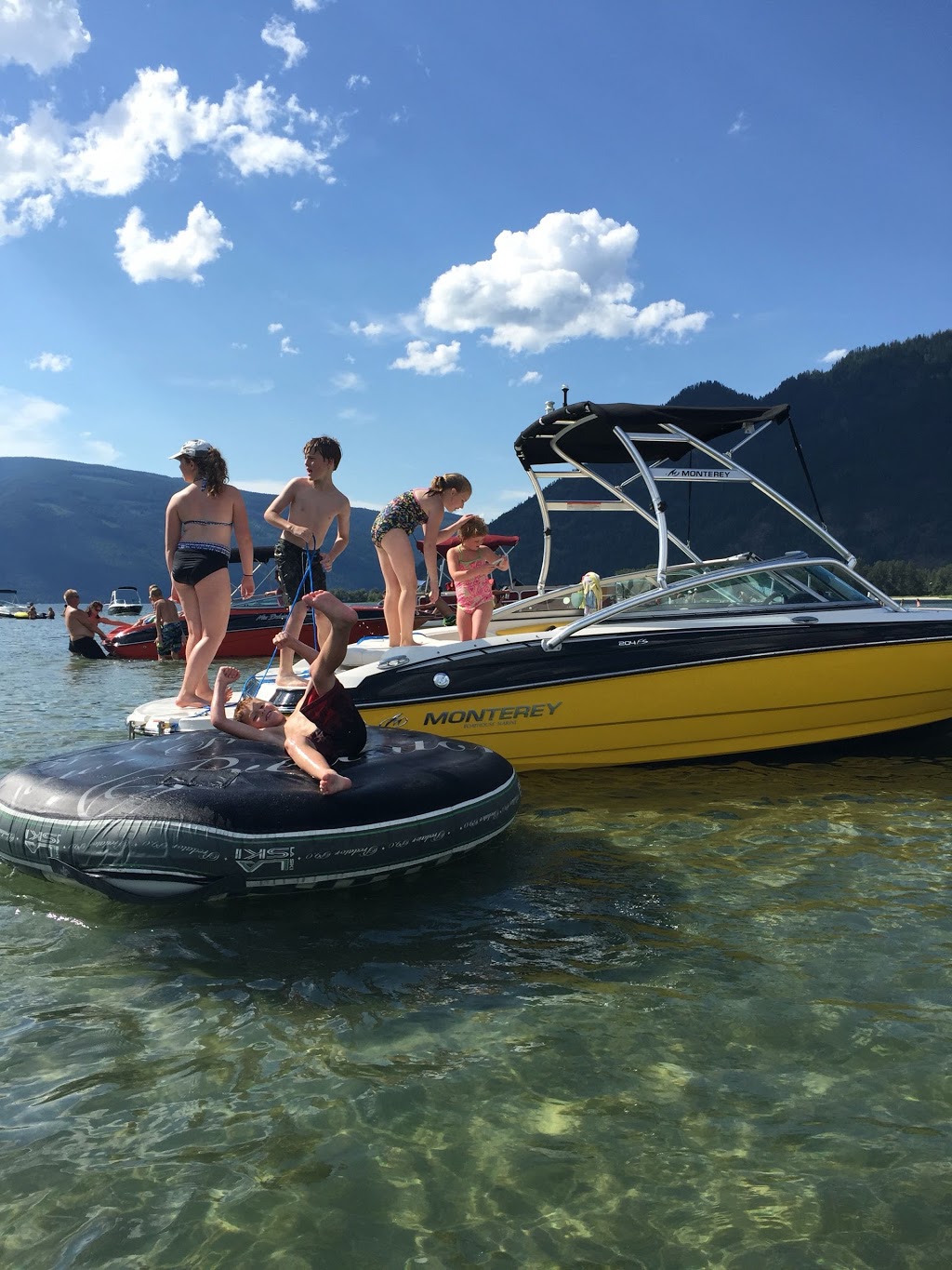 CM Rentals | 101 Finlayson St, Sicamous, BC V0E 2V0, Canada | Phone: (250) 517-9711