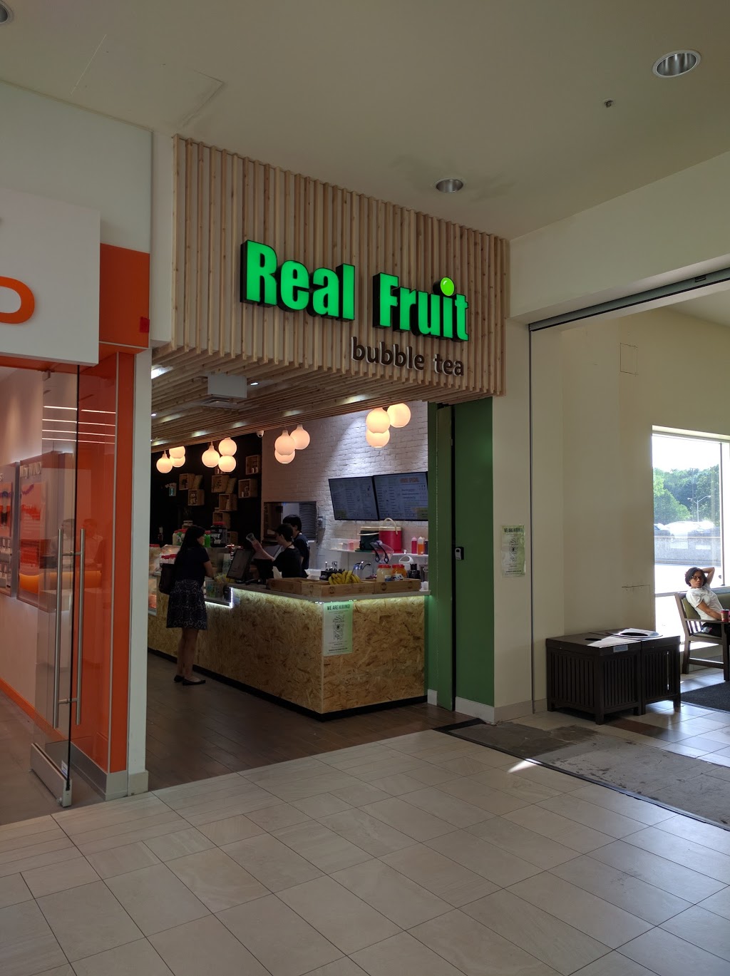 Real Fruit Bubble Tea Oakville | RioCan Oakville, Place Shopping Centre, 240 Leighland Ave, Oakville, ON L6H 3H6, Canada | Phone: (888) 896-1829