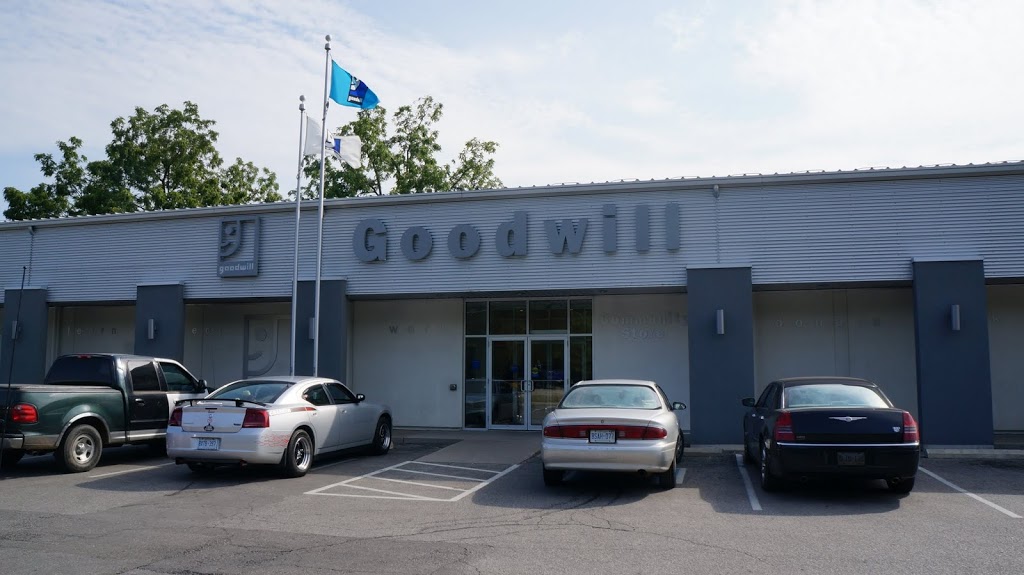 Goodwill Community Store & Donation Centre | 79 Simcoe St, Tillsonburg, ON N4G 2H7, Canada | Phone: (519) 688-9811