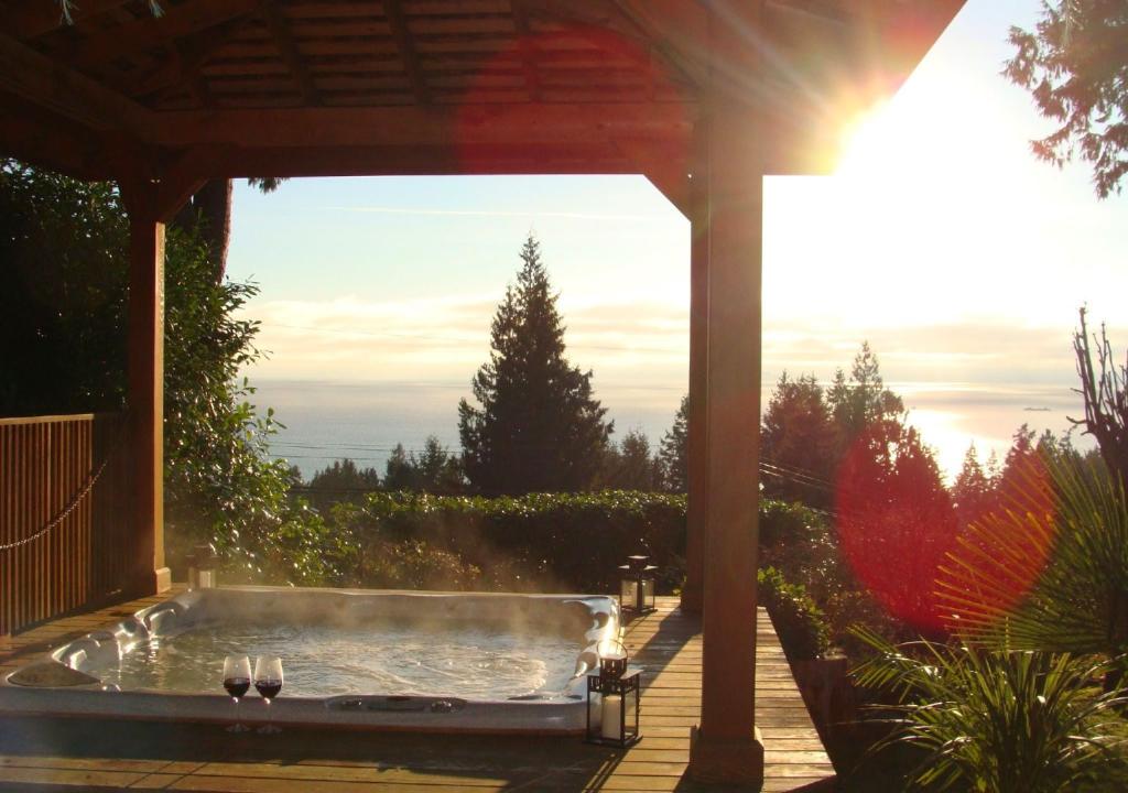 Coquitlam Beachcomber Hot Tubs, Patio Pools, Sauna & Gazebos | 14-970 Westwood St, Coquitlam, BC V3C 3L4, Canada | Phone: (604) 942-1544