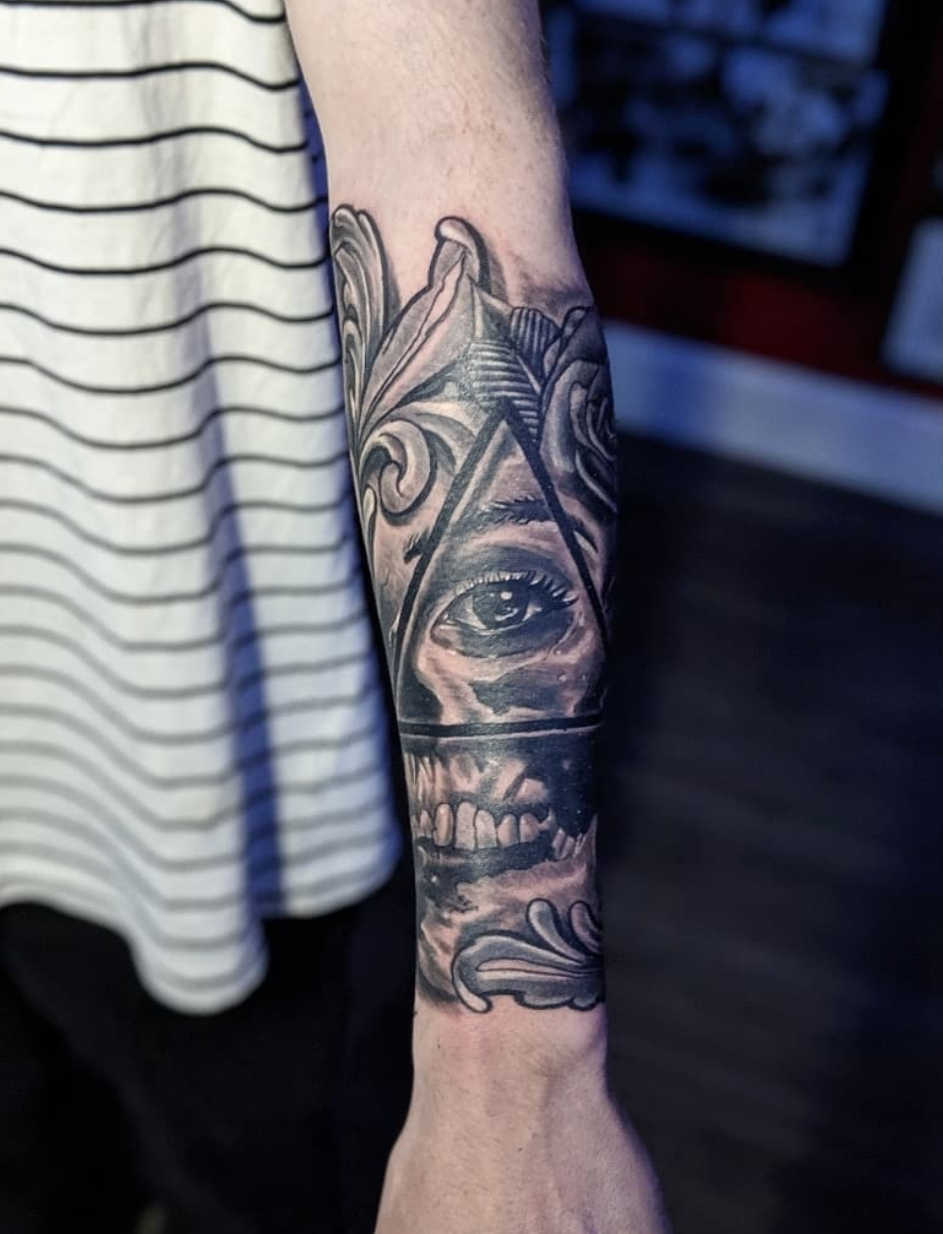 Ink By Rodriguez | 10 McGillivray Pl unit 7, Winnipeg, MB R3T 1N4, Canada | Phone: (204) 333-8527