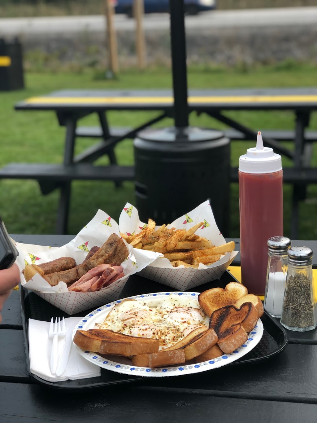 Fried and Toasted | 381 Hwy 17 West Alta Vista Motel Front Lawn, McKerrow, ON P0P 1M0, Canada | Phone: (705) 936-6328