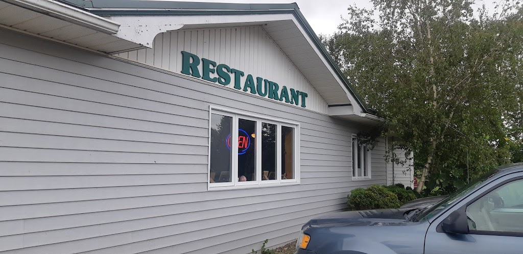 Farmers Family Diner | 1256 Ward Rd, Aylesford, NS B0P 1C0, Canada | Phone: (902) 847-1900