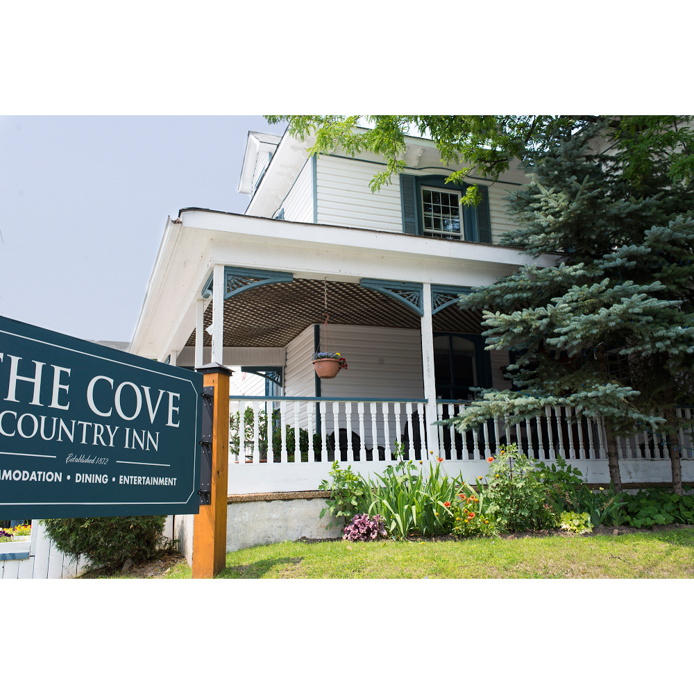 The Cove Country Inn & Spa | 2 Bedford St, Westport, ON K0G 1X0, Canada | Phone: (613) 273-3636