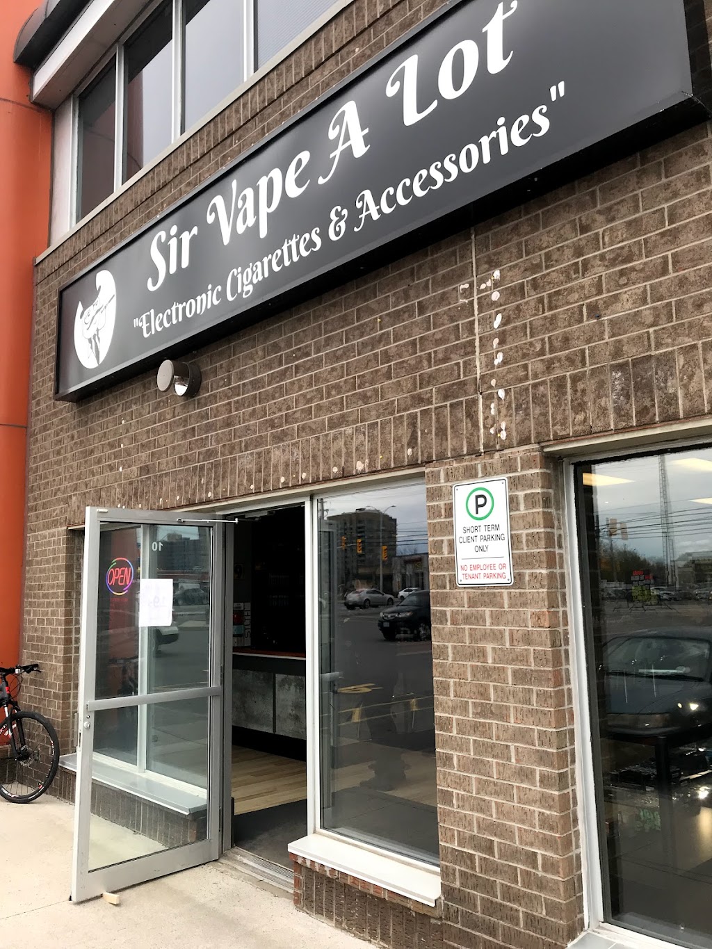 Sir Vape A Lot - Nepean | 1600 Merivale Rd, Nepean, ON K2G 5J8, Canada | Phone: (613) 617-2415