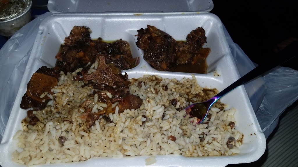 GARRYS MR JERK CHICKEN | 1121 Dundas St E, Whitby, ON L1N 2K5, Canada | Phone: (905) 493-5178