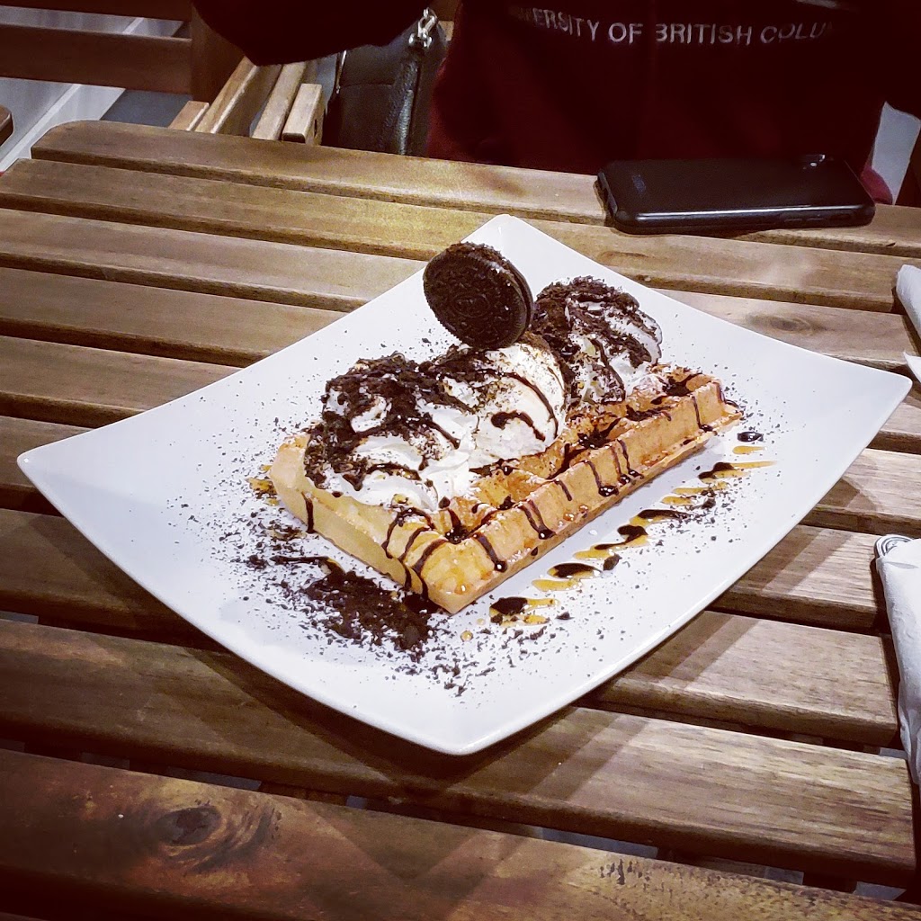 The Wafflers | 102#, 14909 Marine Dr, White Rock, BC V4B 1C2, Canada | Phone: (778) 957-4288