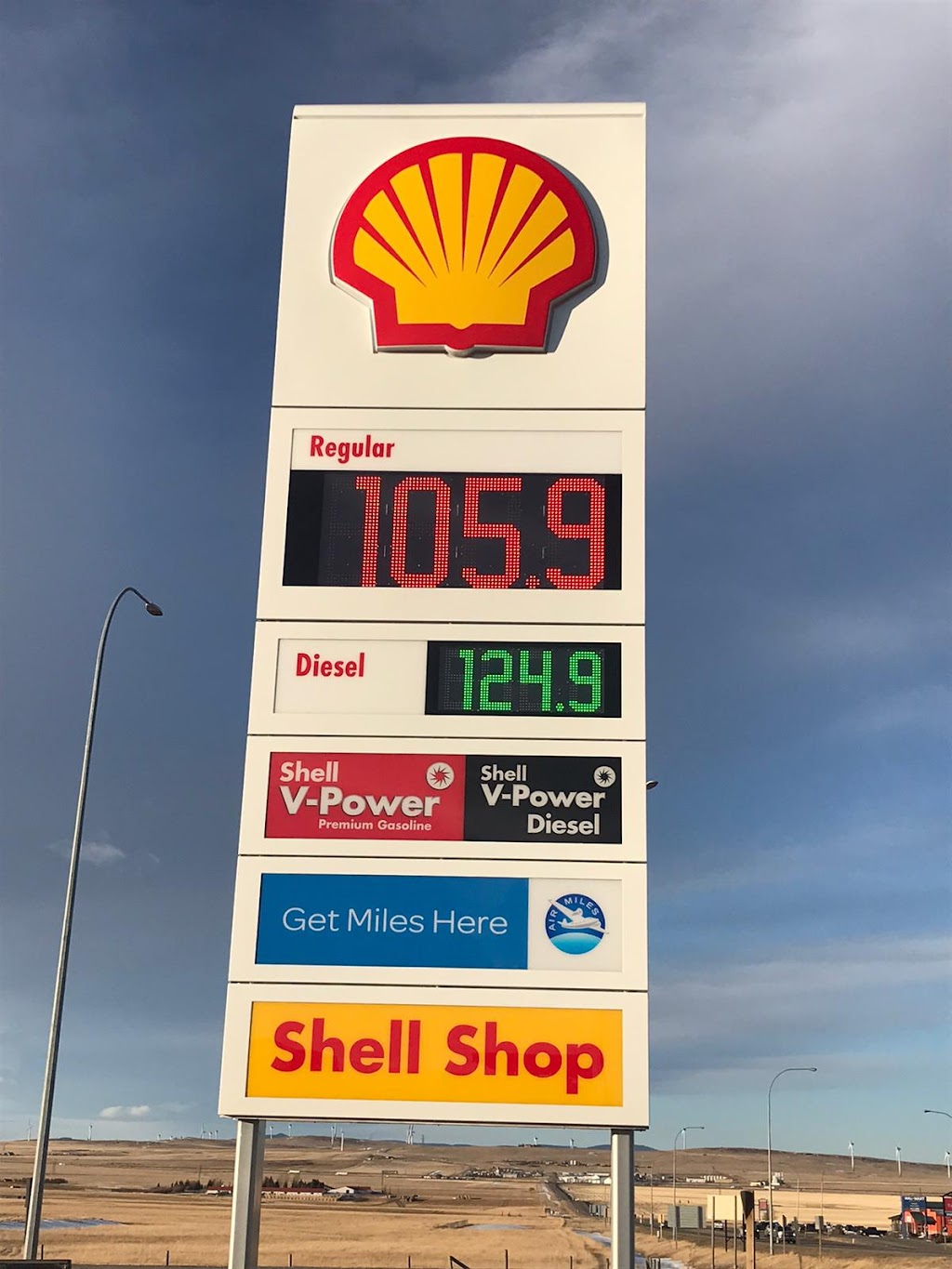 Shell | 1330 Wentworth Ave, Pincher Creek, AB T0K 1W0, Canada | Phone: (403) 627-3730