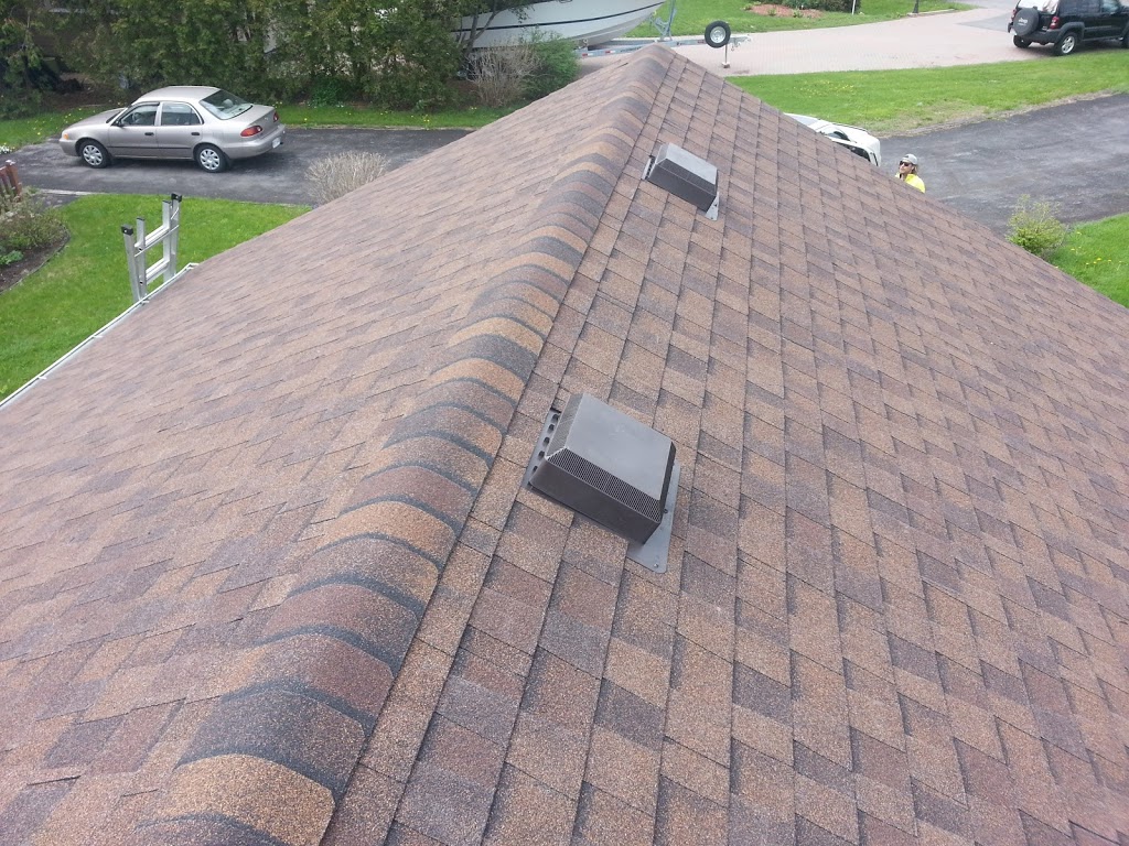 Central City Roofing Inc | 623 Sunburst St, Ottawa, ON K1T 0L1, Canada | Phone: (613) 794-7663