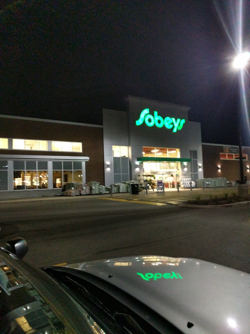 Sobeys Stratford | 581 Huron St Unit #1, Stratford, ON N5A 5T8, Canada | Phone: (519) 271-5340