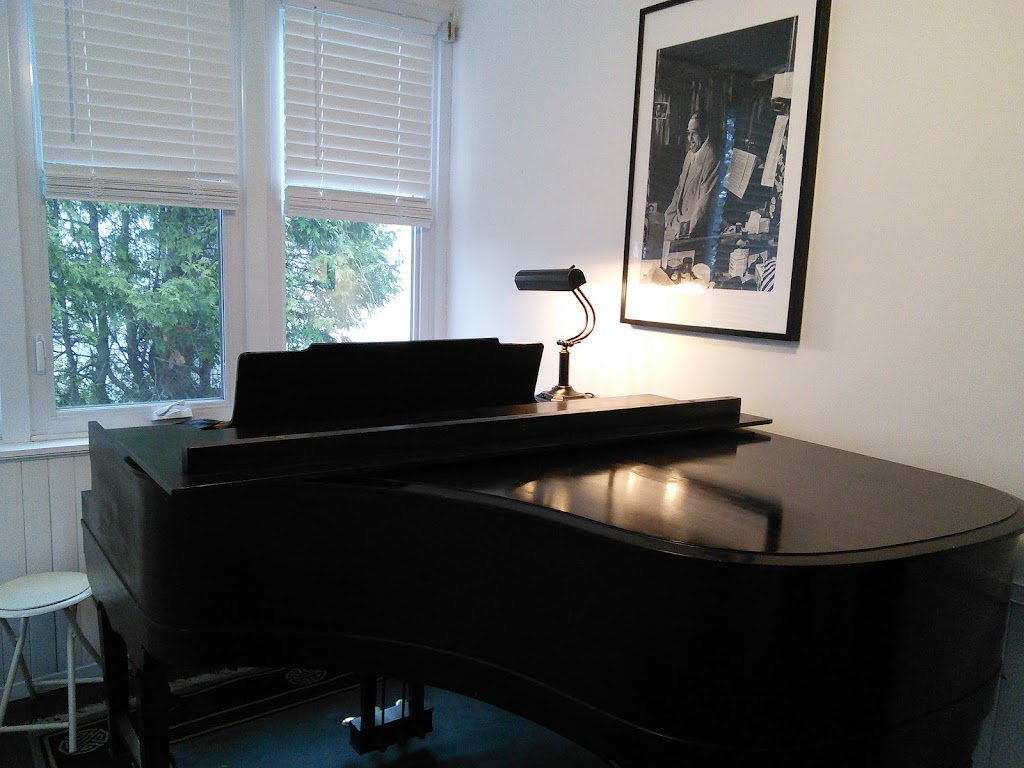 Mindful Piano Studio | 167 King Ave, Pointe-Claire, QC H9R 4H5, Canada | Phone: (514) 758-7210