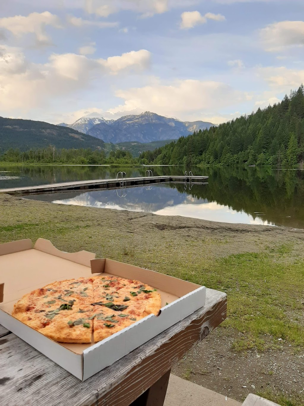 Backcountry Pizza | 1436 Pemberton Portage Rd, Pemberton, BC V0N 2L1, Canada | Phone: (604) 384-1888