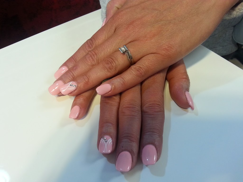 Lily Nails & Spa | 1077 56 St, Delta, BC V4L 2A2, Canada | Phone: (604) 948-8897