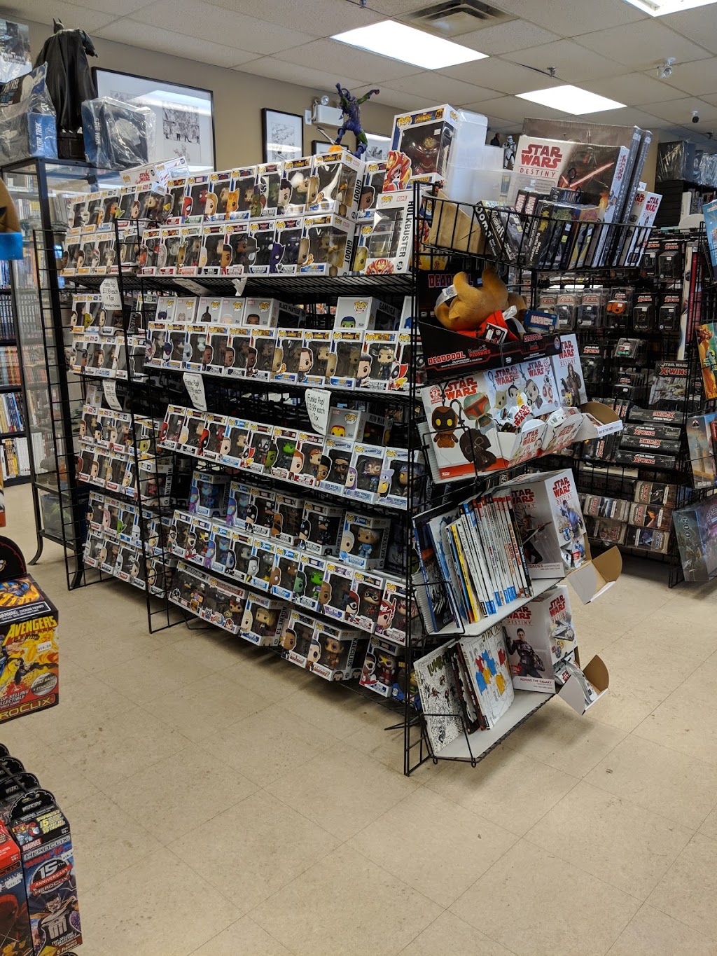 Comic Readers | 4603 Albert St, Regina, SK S4S 6B6, Canada | Phone: (306) 586-1414