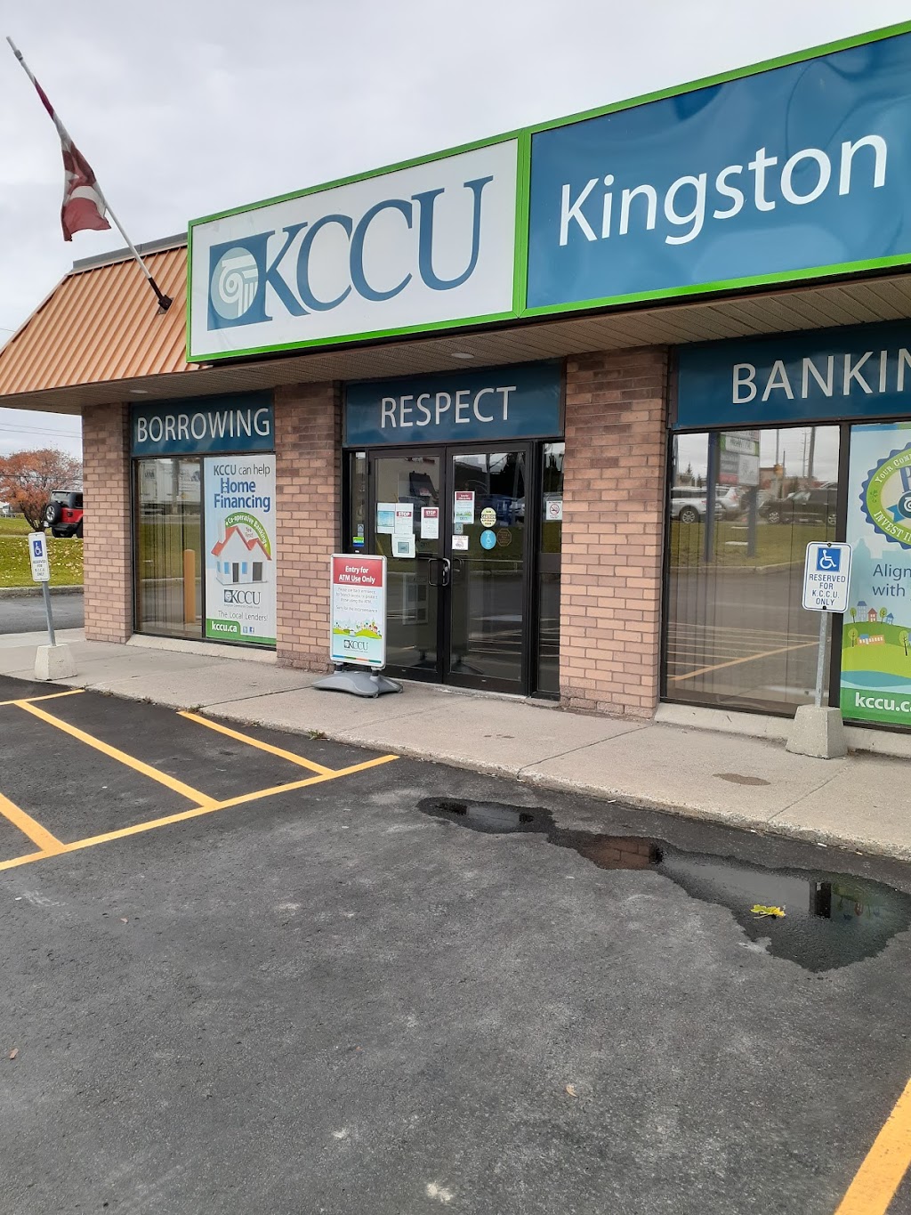 KCCU | 795 Gardiners Rd, Kingston, ON K7M 7E6, Canada | Phone: (613) 384-5555