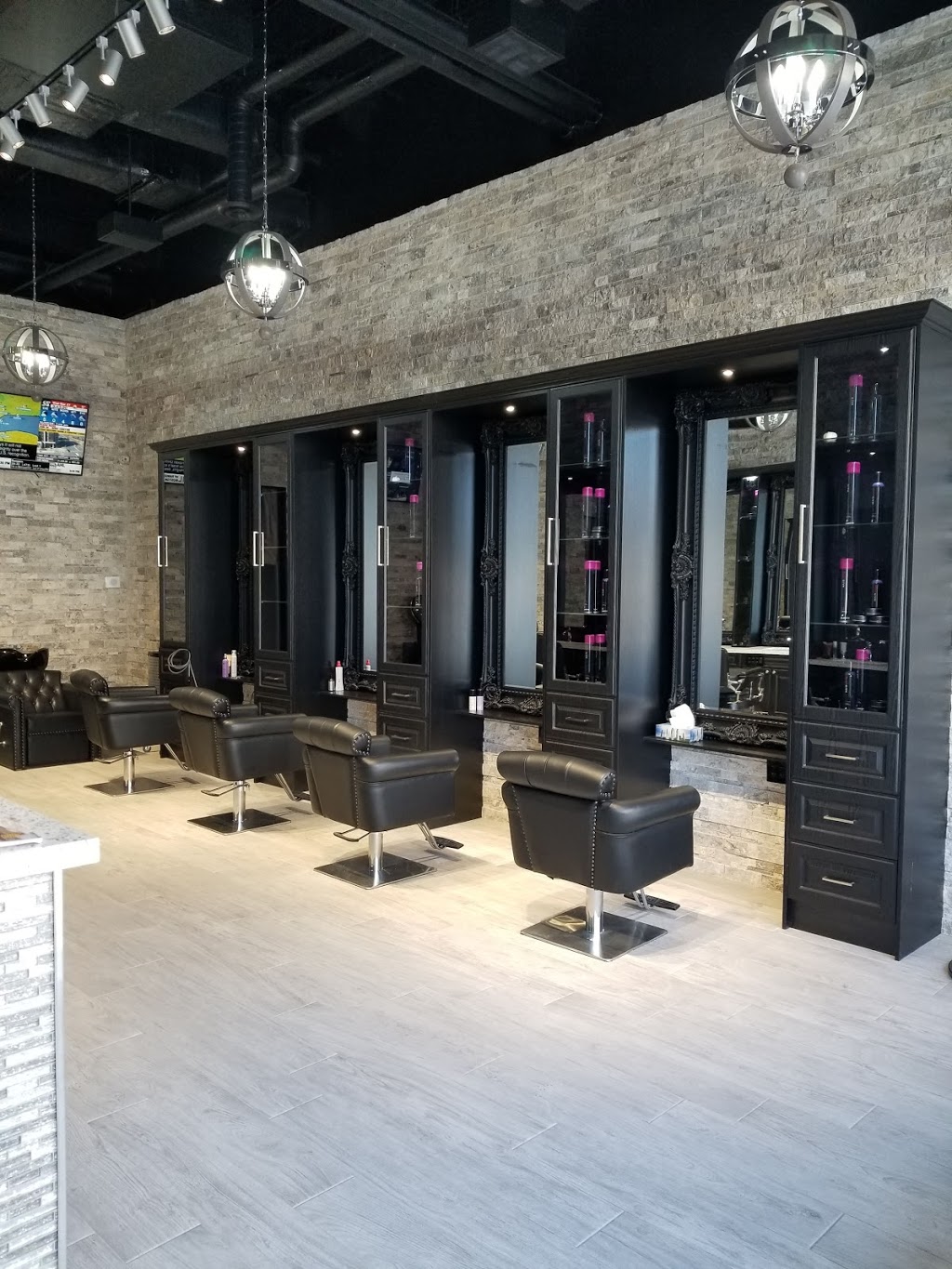 Otis European hair salon | 10 neighbourhood lande unite 3, Toronto, ON M8Y 1W3, Canada | Phone: (416) 546-7590