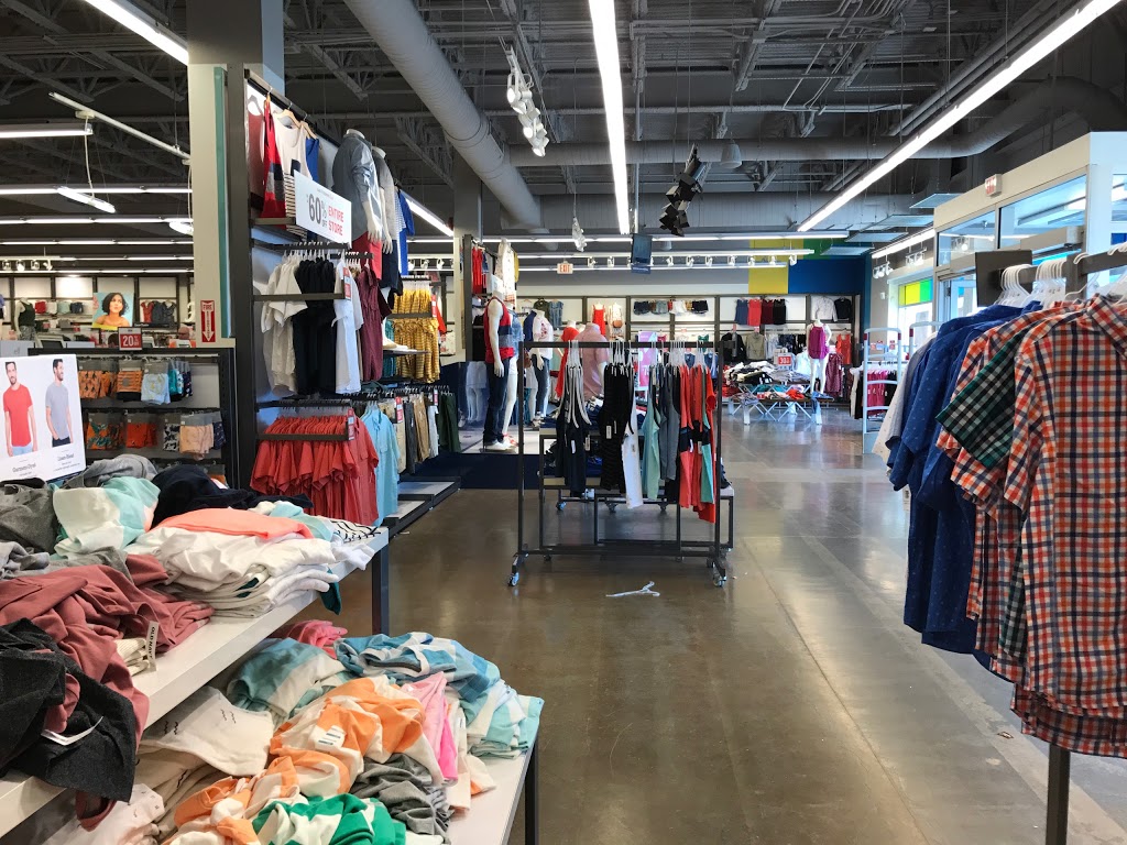 Old Navy | 43 Washmill Lake Dr, Halifax, NS B3S 1B9, Canada | Phone: (902) 876-7719