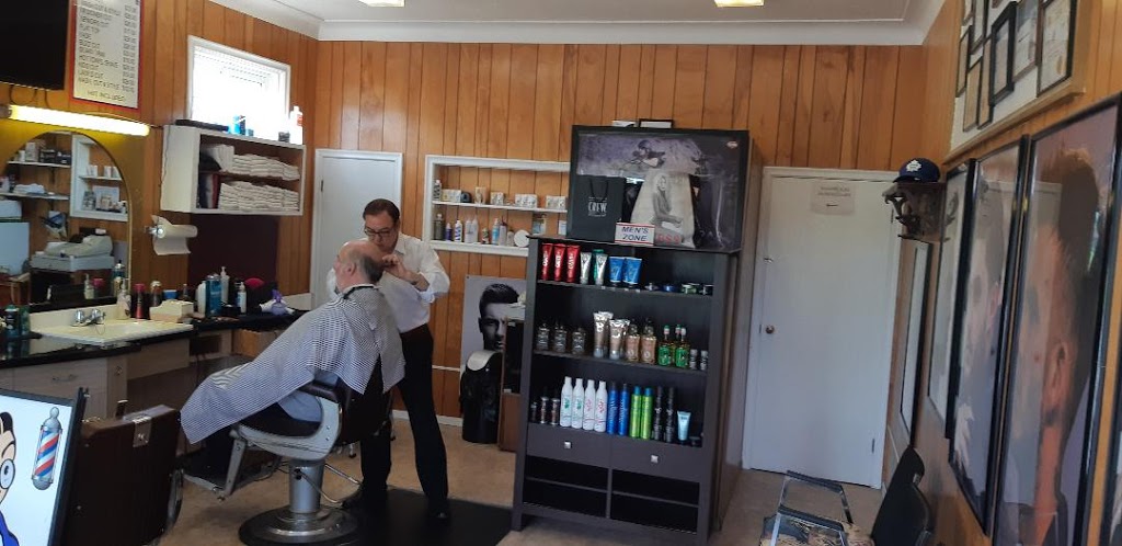 Lincoln Barber Unisex | 544 Lincoln St E, Welland, ON L3B 4P4, Canada | Phone: (905) 735-3038