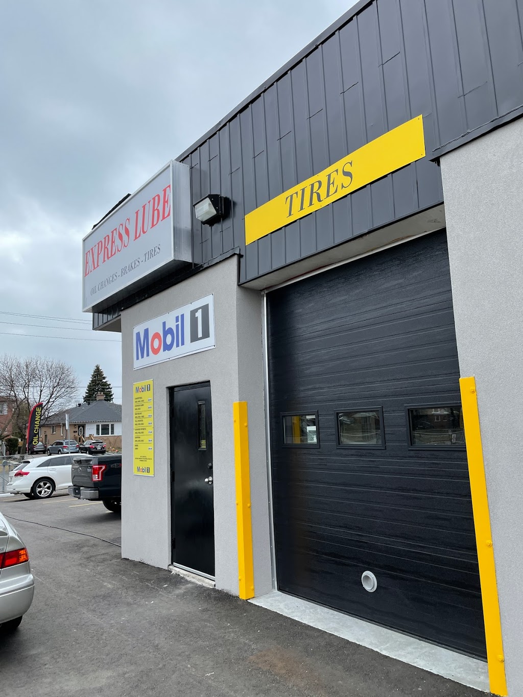 Ryans Express Lube | 3680 St Clair Ave E, Scarborough, ON M1M 1T2, Canada | Phone: (416) 546-8606