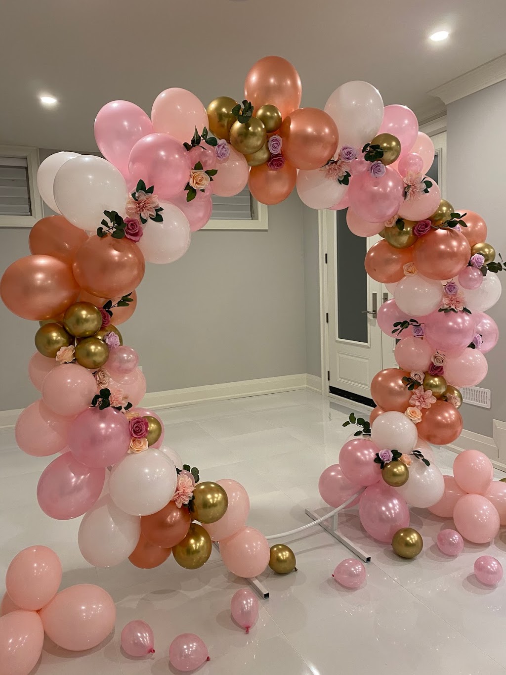 Balloons Bliss | 210 Mediterra Dr, Woodbridge, ON L4H 0W9, Canada | Phone: (416) 676-5324