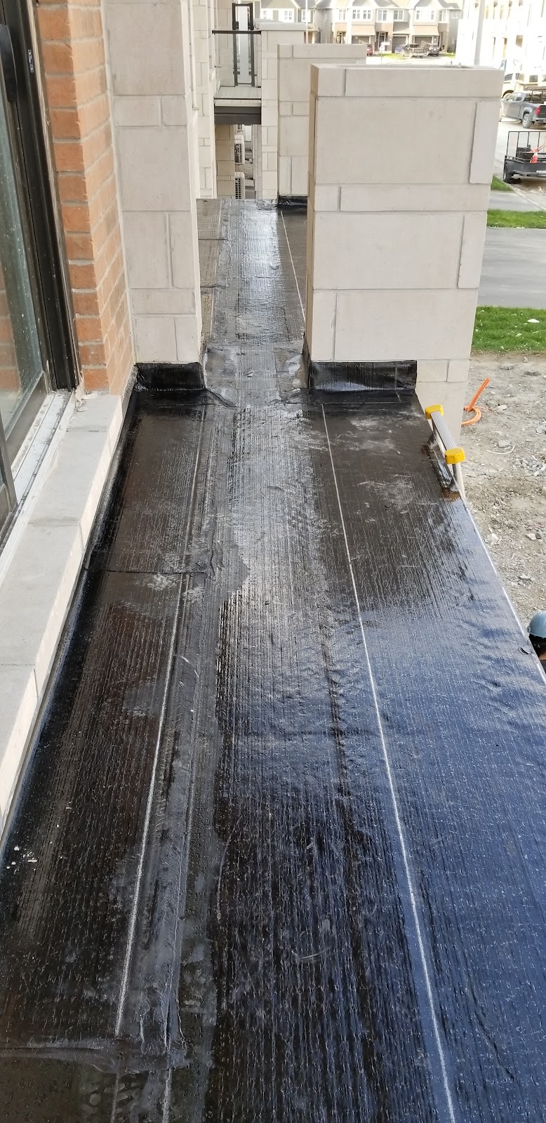 Simonz Roofing & Waterproofing | 48 Upney Dr, Nepean, ON K2J 5G7, Canada | Phone: (613) 552-9904