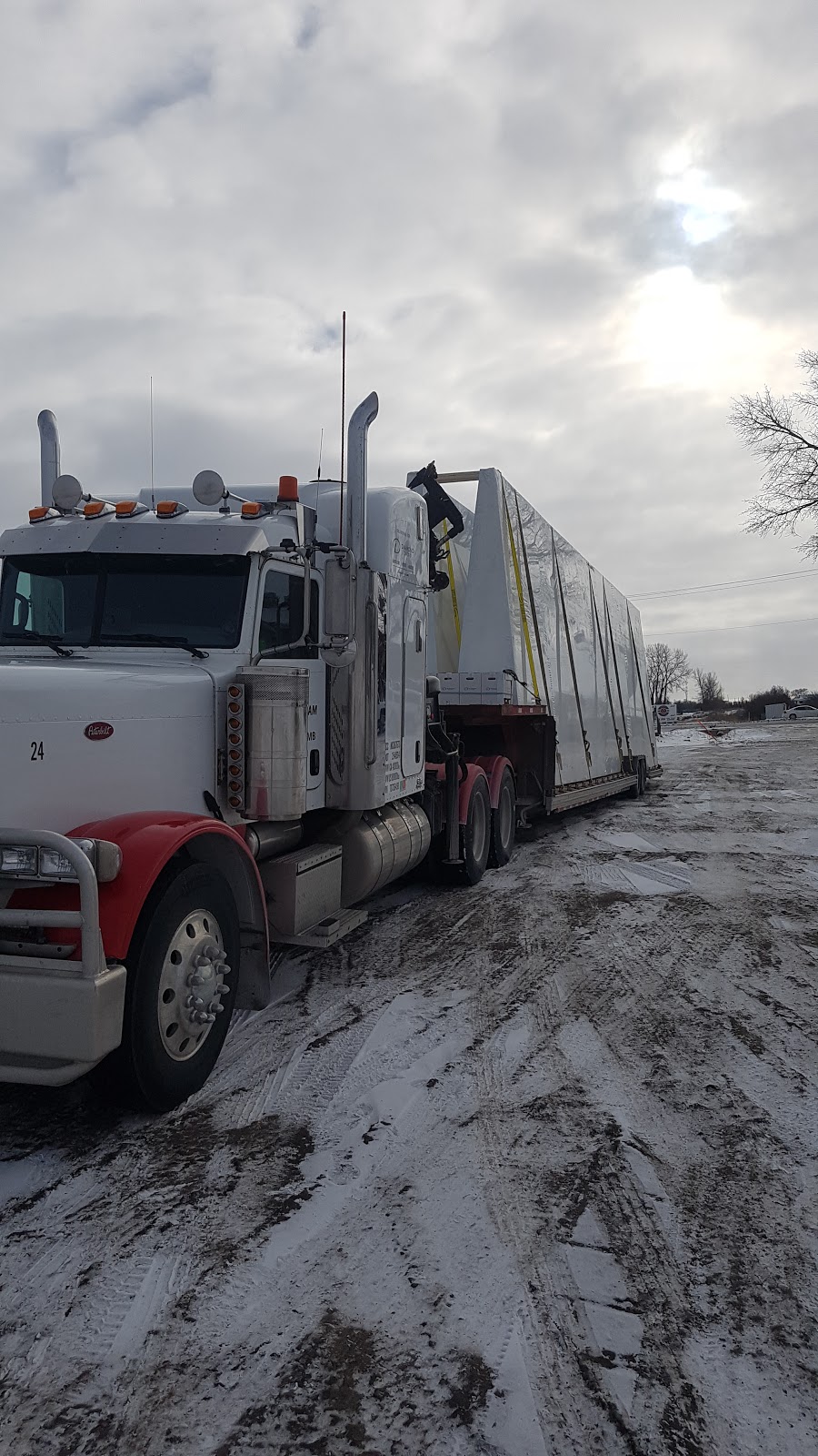 Slipstream Trucking | 580 George Ave, Winkler, MB R6W 0J4, Canada | Phone: (204) 325-9922