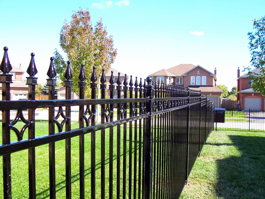 Maximum Fence Incorporated | 395 Second Rd E, Stoney Creek, ON L8J 3J1, Canada | Phone: (905) 662-0090