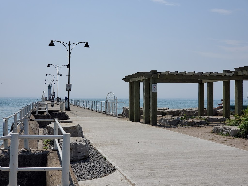 Lakeview Park Pier | 1500 Simcoe St S, Oshawa, ON L1H 8S8, Canada