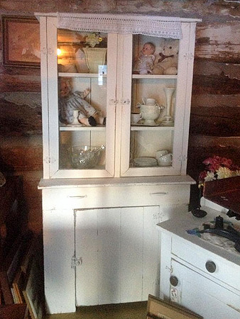 Country Side Antiques | 895 44, Kemptville, ON K0G 1J0, Canada | Phone: (613) 601-1004