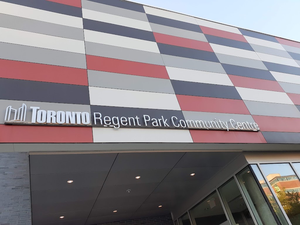 Regent Park Community Centre | 402 Shuter St, Toronto, ON M5A 1X6, Canada | Phone: (416) 392-5490